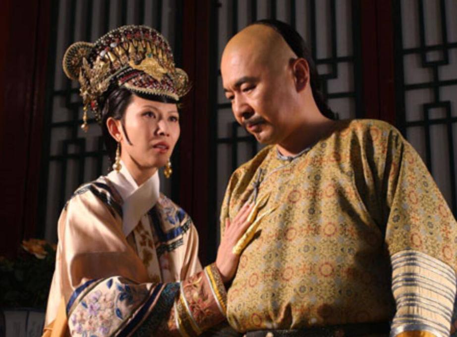 南書房最新圖集，家的溫馨與友情的色彩展現(xiàn)